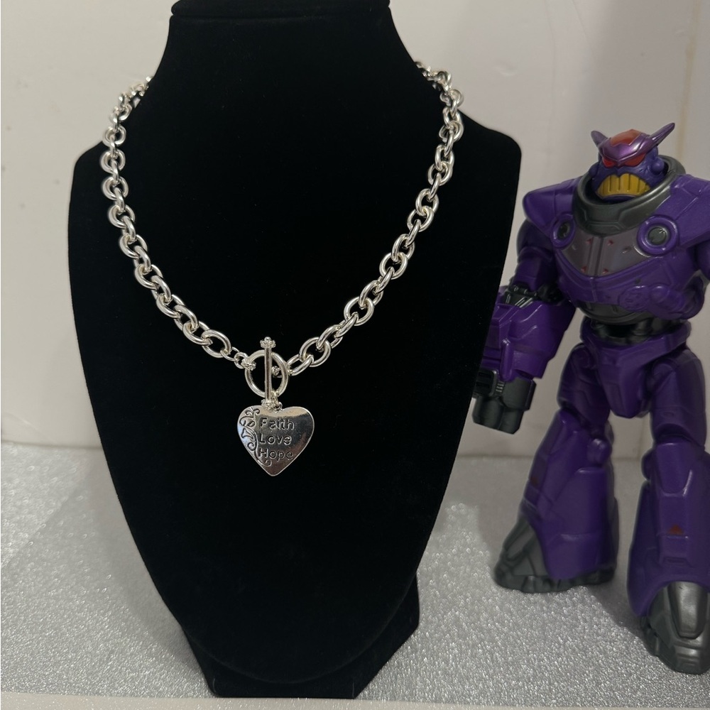 - MONTY STATEMENT NECKLACE - Picture 8 of 10